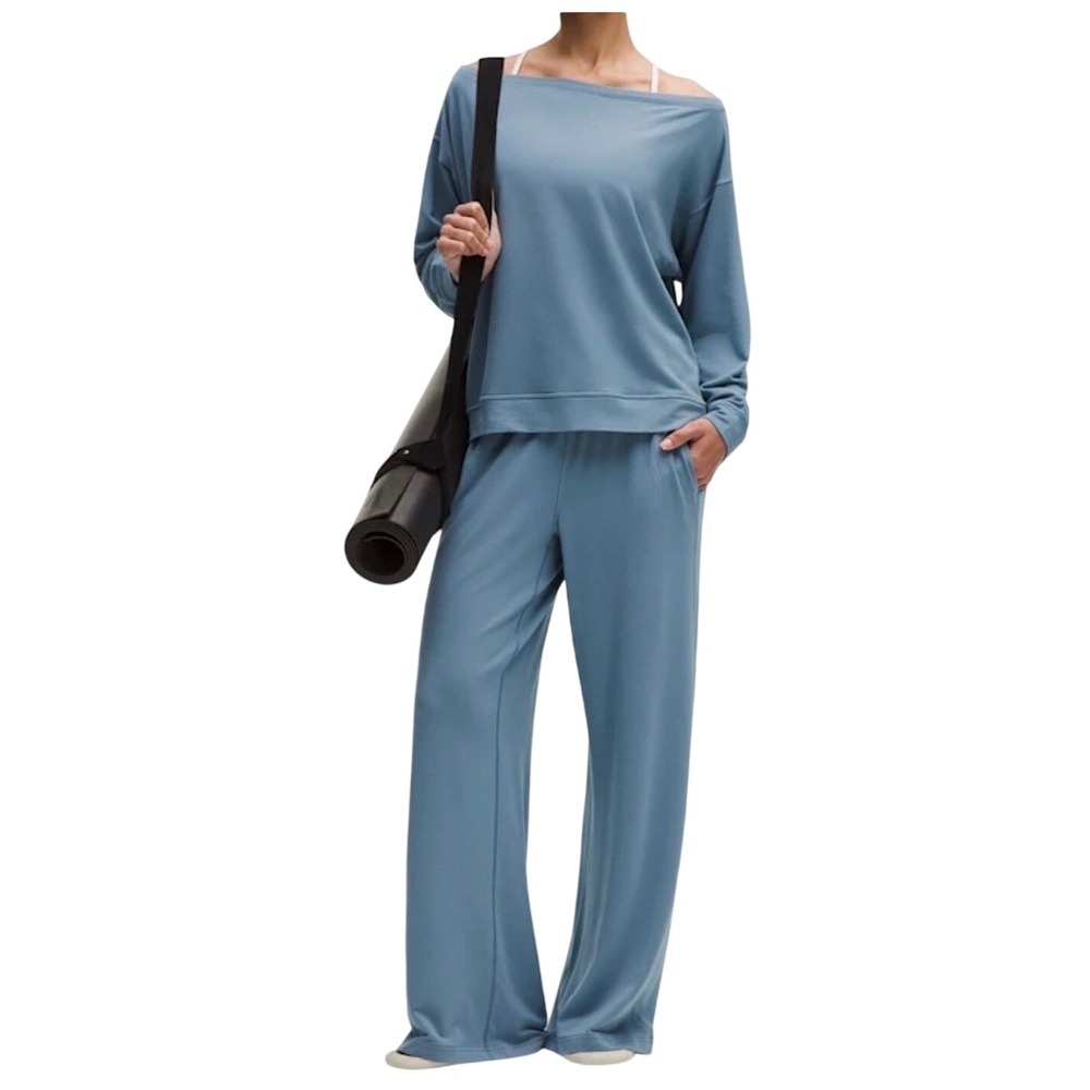 Lululemon BeCalm Mid-Rise Wide-Leg Pant Women's Size M